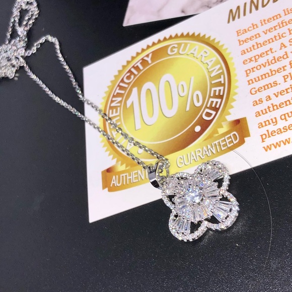 18k Genuine Swarovski Crystal Flower Necklace SALE - Picture 5 of 7